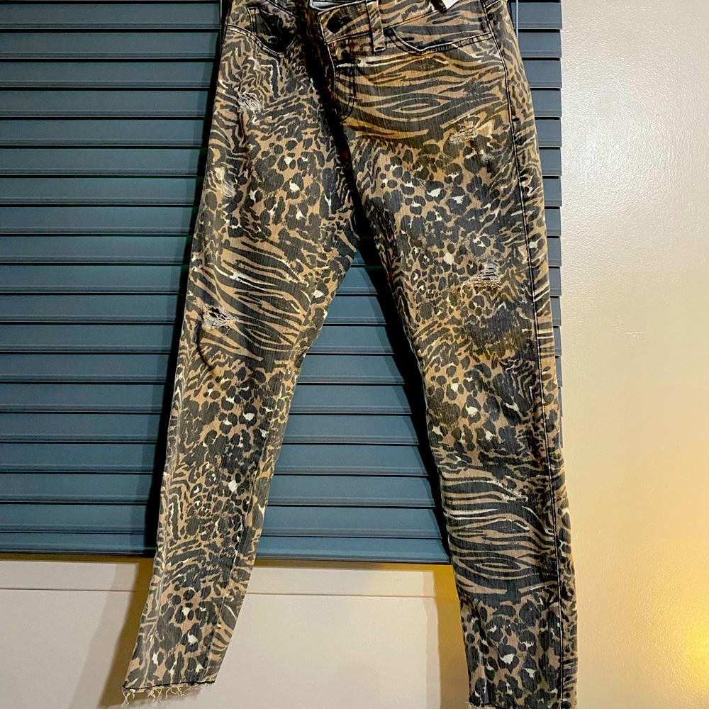 GUESS Jeans - Brittney Skinny Ankle Cut